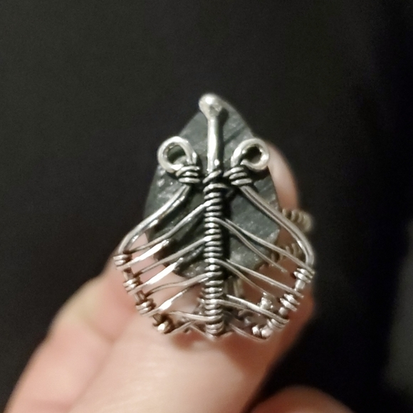 New Unique Wire Wrapped Black Tourmaline Ring. - Picture 9 of 14